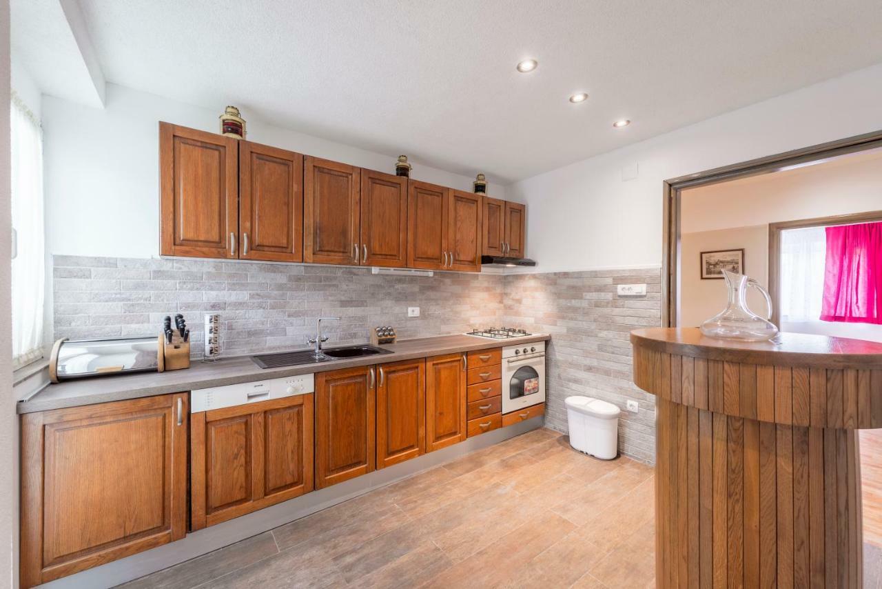 Apartment Antonia Сплит Екстериор снимка